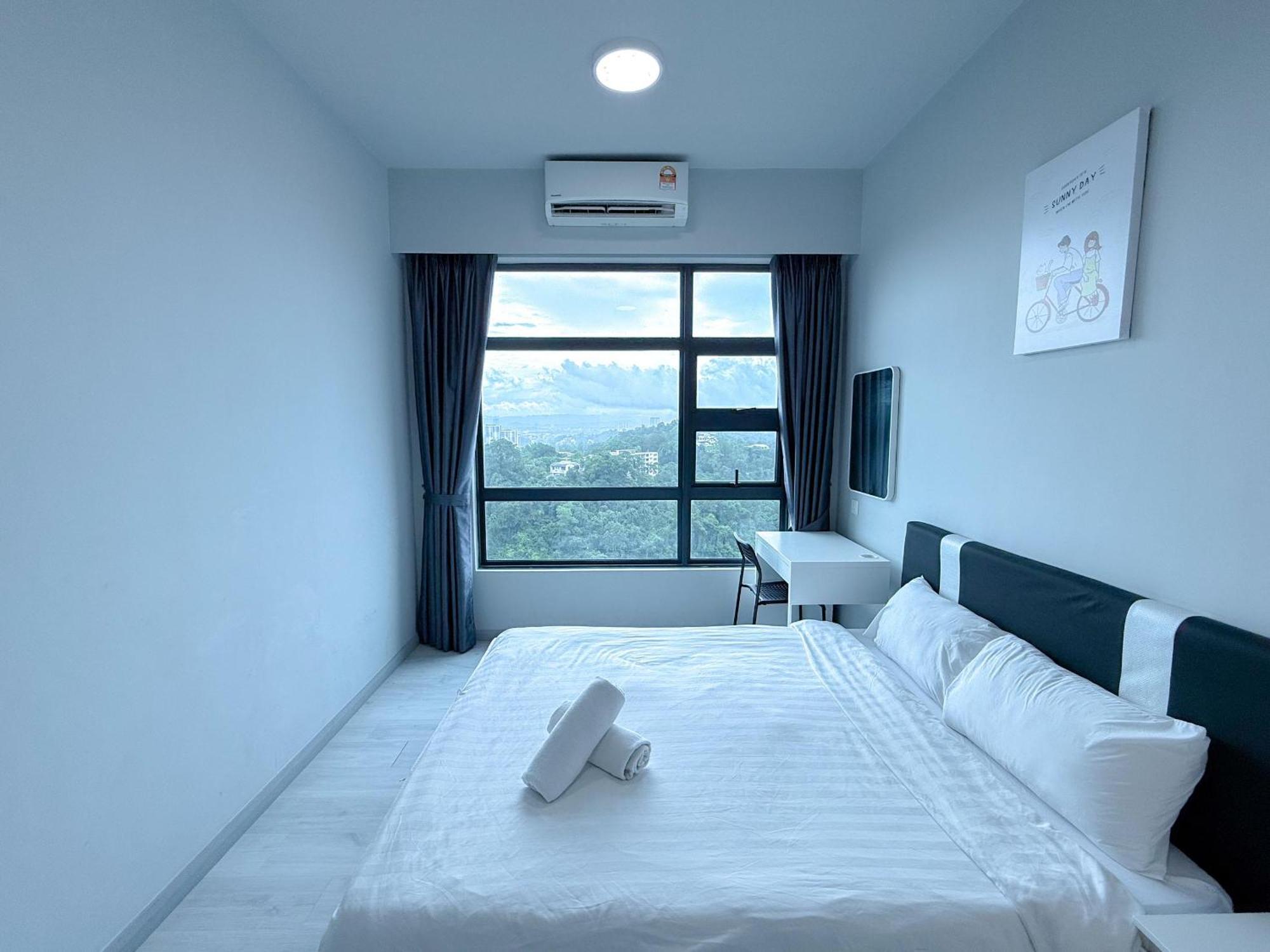 Jesselton Quay Near Jesselton Point Suria Sabah Gaya Street By Chillmore Kota Kinabalu